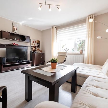 Ferienwohnung Wenge Jastarnia Exterior foto