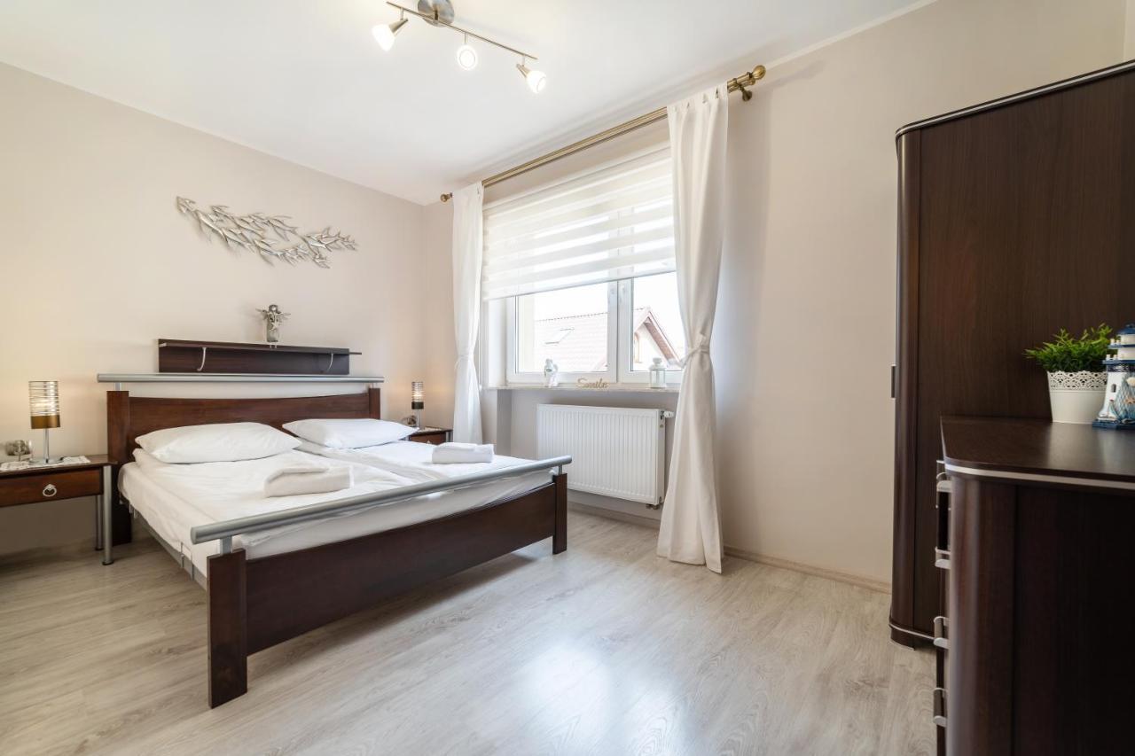Ferienwohnung Wenge Jastarnia Exterior foto