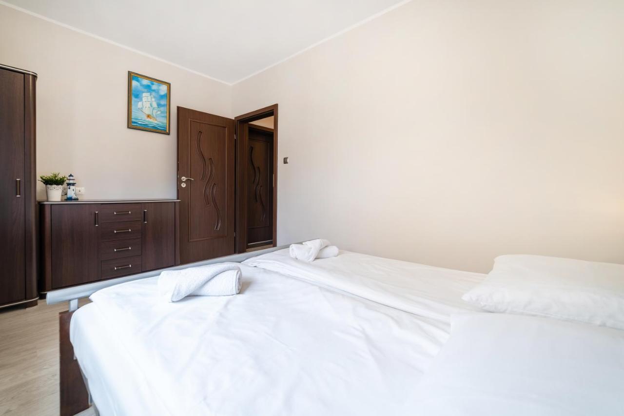 Ferienwohnung Wenge Jastarnia Exterior foto