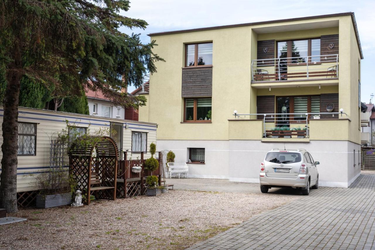 Ferienwohnung Wenge Jastarnia Exterior foto